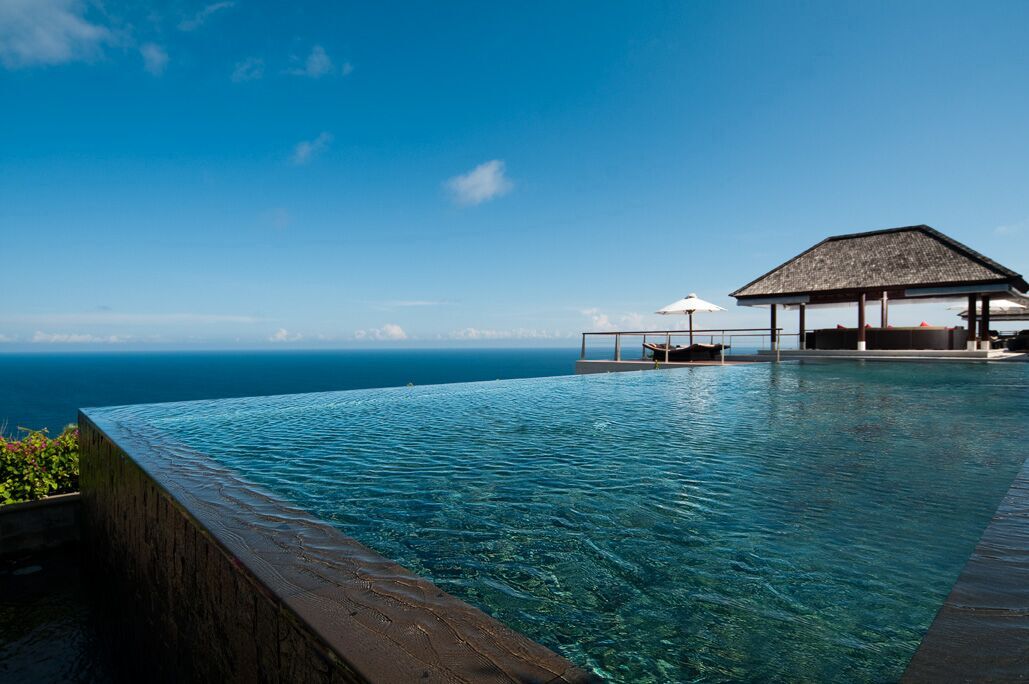 The edge in Bali, Official Website